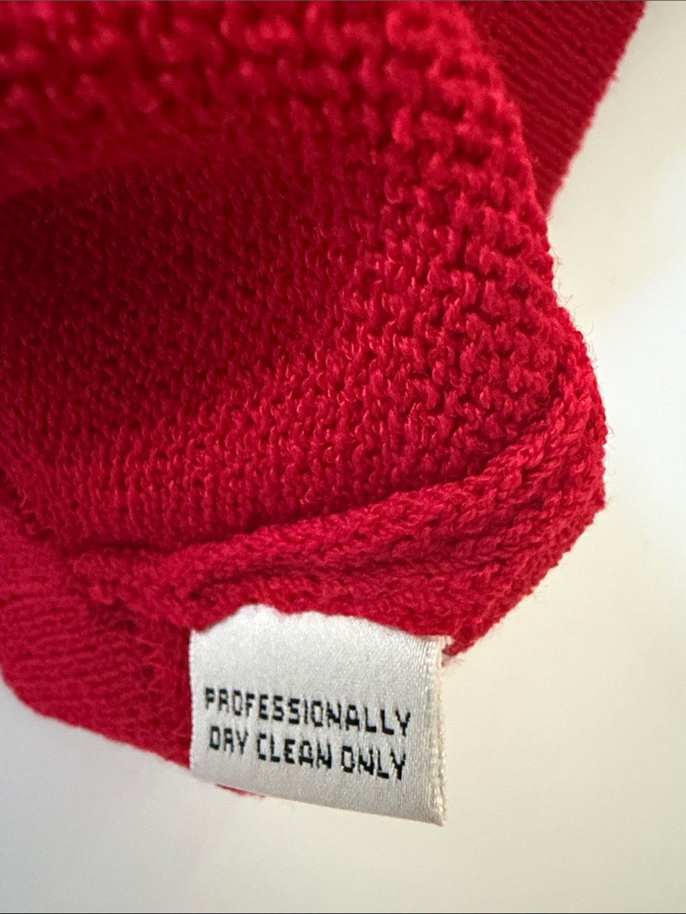 St. John Red Knit Shell Sweater Top Size L Luxury Designer Sleeveless Mock Neck - Picture 6 of 7